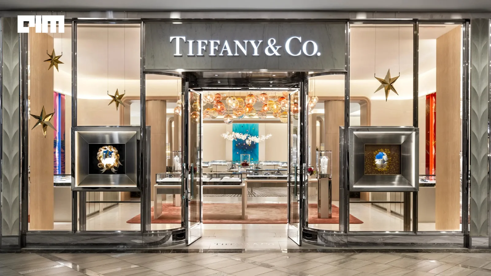 How does Tiffany & Co use AI in luxury retail?
